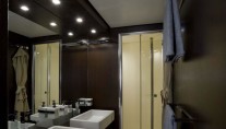Tourbillon - Bathroom